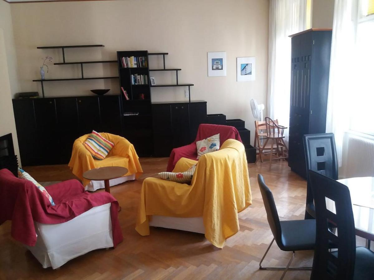 Geraeumige Zentrumsnahe Altbauwohnung Wien Eksteriør bilde